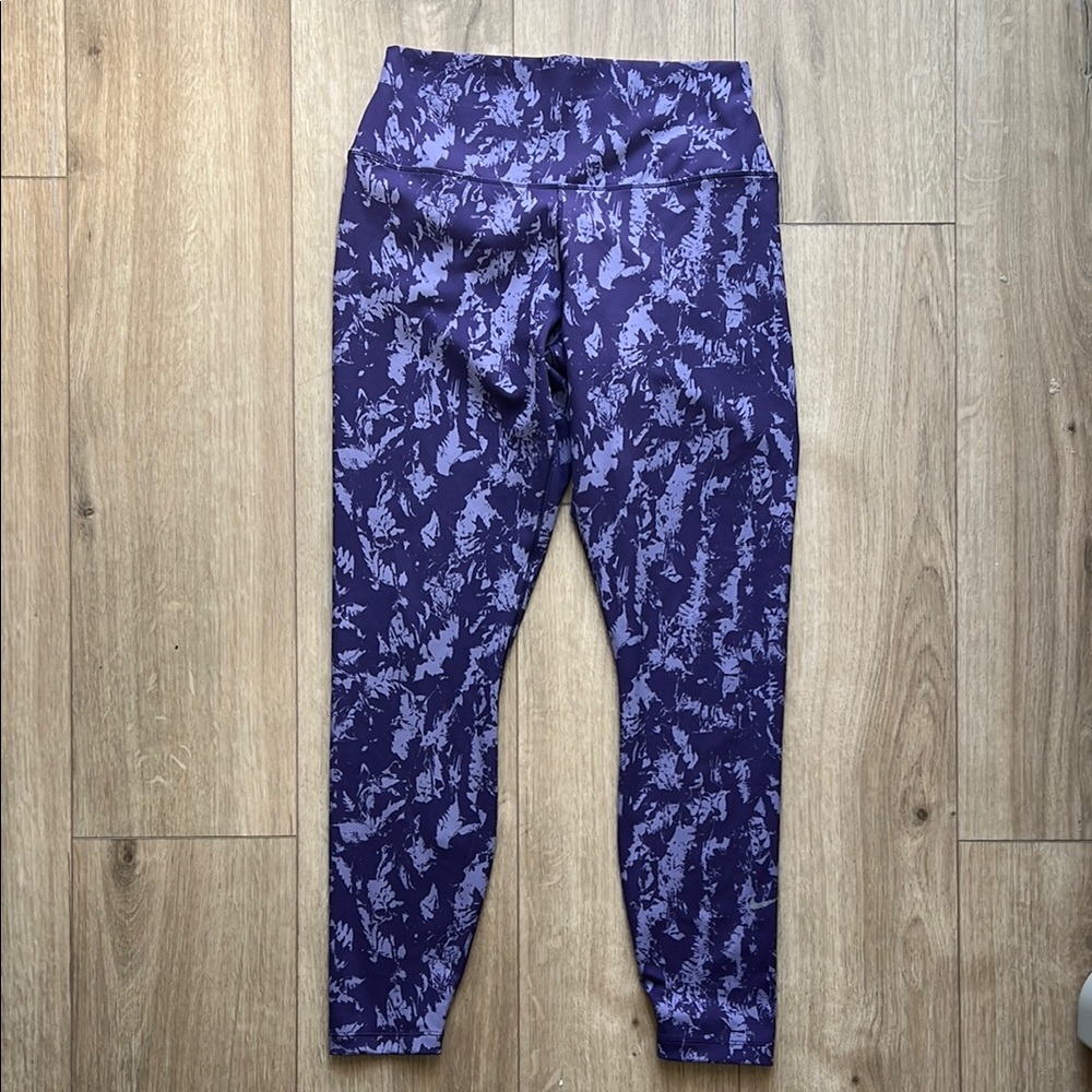 Nike Purple Galaxy Leggings
